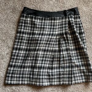 2000s Anne Klein Black and White Checkered Wrap Skirt